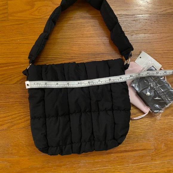 quilted handbag (very small) from amazon - Picture 5 of 6